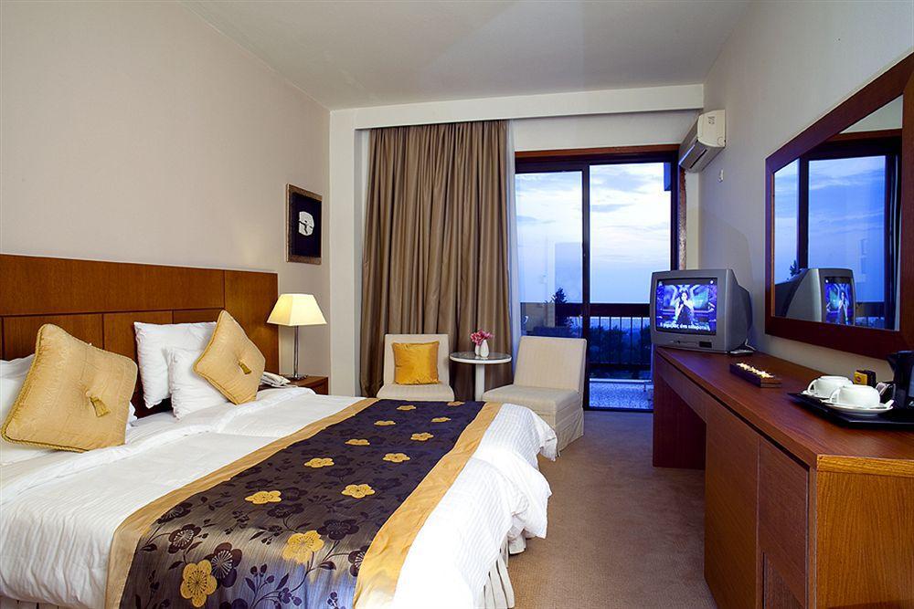 Nepheli Hotel Thessaloniki Exterior photo